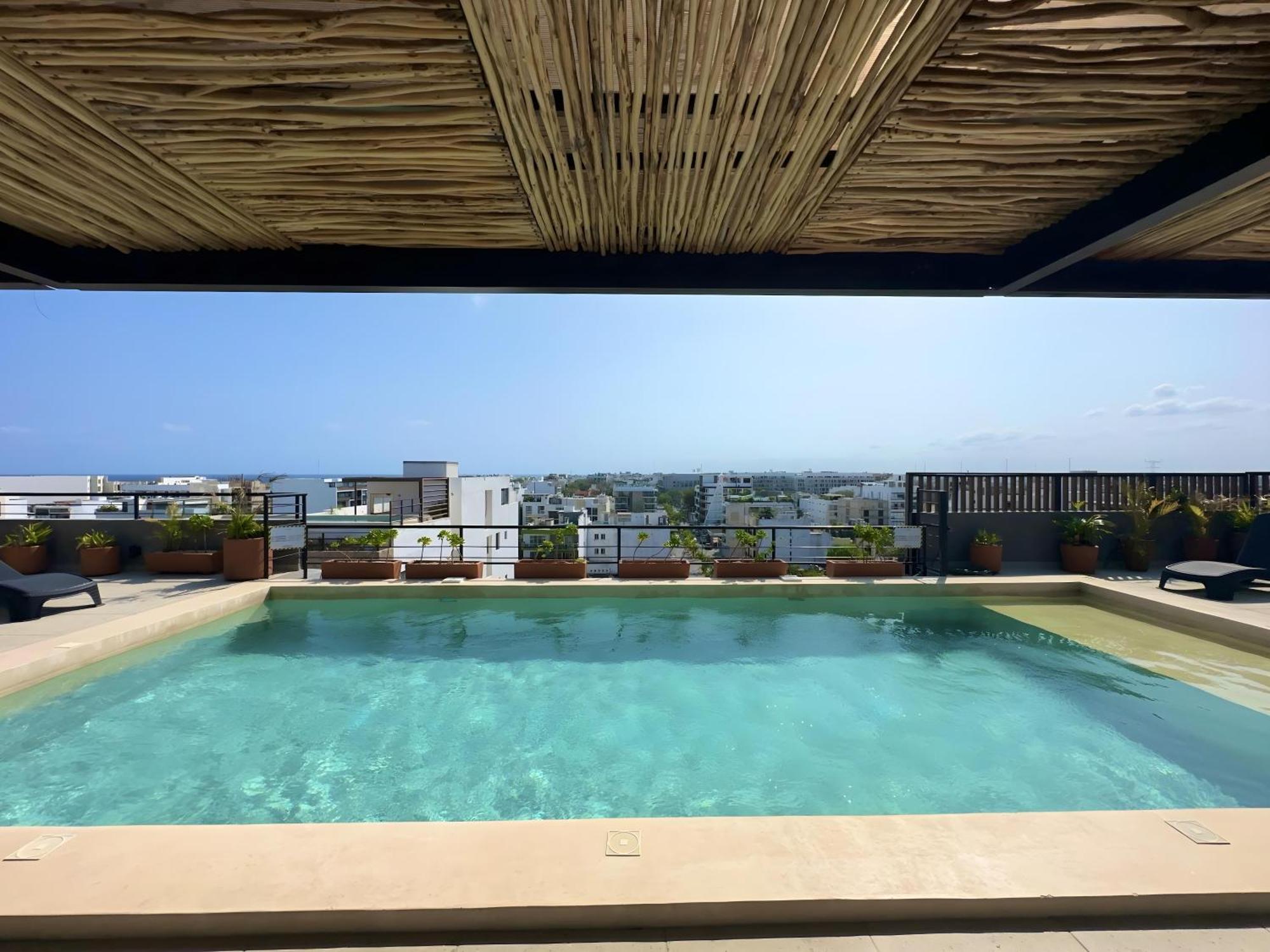 Torre 48 Highest Floor View - Rooftop Pool And Wifi * Playa del Carmen
